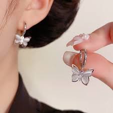 Luxury Zircon Butterfly Drop Earrings – Animal-Inspired Design