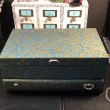 Vintage Large Jewelry Box · Whatnot: Shop, Sell, Connect