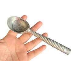 Vintage 1950s Cast Aluminum Ice Cream Scoop With Ribbed Handle – Midcentury Taiwan Retro Kitchen Utensil - Etsy