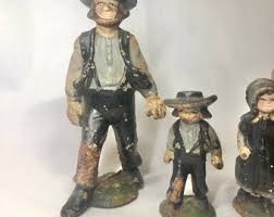 Antique Painted John Wright Cast Iron Amish Family 4pcs ...