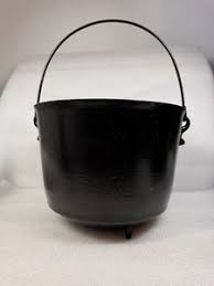 Antique Cast Iron Pot 3 Legs for sale | eBay