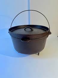 Cast Iron Pot or Cauldron on Three Lets with Handle For Sale at 1stDibs | cast iron cauldron for sale, cast iron cauldrons for sale, three foot pot