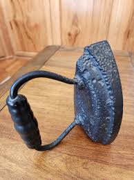 Cast Iron Black Victorian Iron or Sad Iron With Cross ...