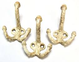 3 MATCHING VINTAGE THICK CAST IRON ACORN TRIPLE HAT OR COAT ...