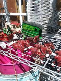 $200 For All You See Here