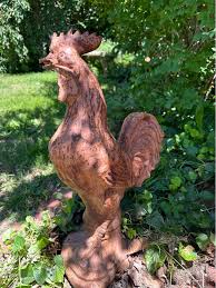 Large Vintage rusty cast iron rooster garden ornament