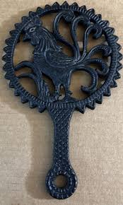 Vintage Cast Iron Black Rooster Trivet- Marked 255 on Backside | eBay