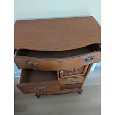 Lexington Victoria Sampler Dresser 5 Drawers and 1 Door ...