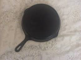 Vtg Wagner Ware Unmarked Cast Iron Skillet # 8 On Handle 10 1/4" In Diameter | eBay