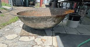 60-Gal Cast Iron Sugar Cane Kettle | Katzenmeyer's