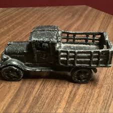 Other | Antique 192s Cast Iron Farm Truck In Great Condition For Its Age | Poshmark