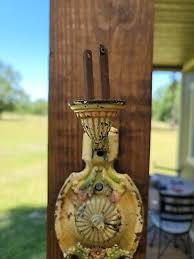 ANTIQUE BEAUTIFUL ORNATE CAST IRON WALL HANGING LIGHT FIXTURE. 10" OVERALL | eBay