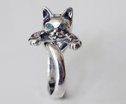 Heart Twisted Cat Ring Sapphire - Shop naturama General Rings - Pinkoi