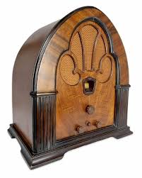 Philco 90 Cathedral Radio
