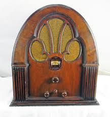 The Classic Designed Philco 70 Cathedral (1933) Am Antique ...