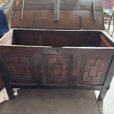 Antique Hope Chest | EstateSales.org