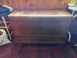 Cedar Chest – Sell My Stuff Canada - Canada's Content and Estate Sale Specialists