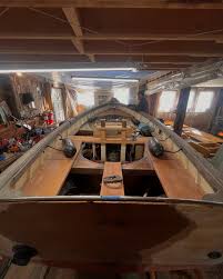 🔧⚓ Behind-the-scenes of our yawl boat maintenance! When it ...