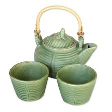 UNICEF Market | Green Ceramic Tea Set - Banana Leaf Frog