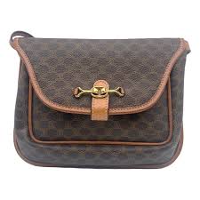 Celine Shoulder Bag: Refined Design