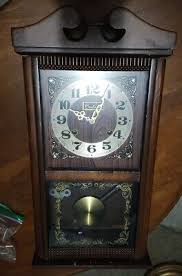 Vintage Centurion 35-day Wood Cased Pendulum Wind Up Clock ...