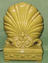 Vintage Mid Century Modern Ceramic Clam Shell TV Lamp Light ...
