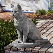 Garden Cat Concrete Statue - Campania