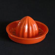 Tupperware Citrus Juicer in Bright Orange - Tupperware 409 ...