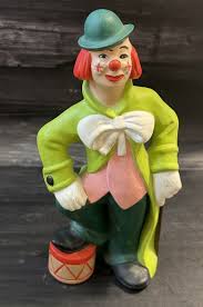 Vintage Clown Statue Figurine 8” By SAC 1981! BEAUTIFULLY DONE! BY SUE SHICK! | eBay