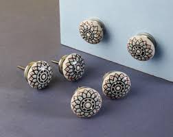 Classic Red, White, and Blue Flower Style Pull Knob - Etsy