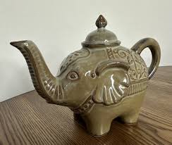 Elephant Teapot Stoneware Pier One Elephant Collectible ...