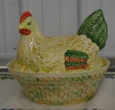 Farmhouse Country Chicken Hen On Nest X Lg Serving Dish ...