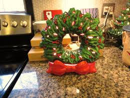 Vintage 12" Tall Ceramic Christmas Wreath Holly Berry Leaf ...