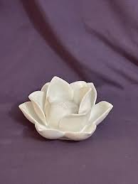 Avon Ceramic Flower with Tea Lights Candle Holder White ...