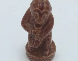 Red Rose Tea Wade Whimsies Standing Male Monkey Figurine ...