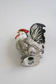vintage ceramic chickens, lot of roosters hens S&P shakers ...
