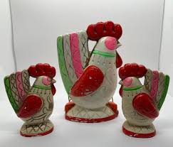Vintage Rooster Napkin Holder and Salt and Pepper Shakers/plaster or Chalkware - Etsy