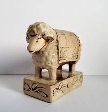 VTG Unique Beige & Brown LAMB Ceramic Figurine ...