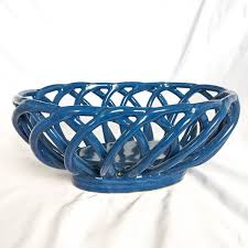 Blue Woven Ceramic Bread Basket – Sandbox Vintage