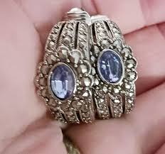 Vintage 1994 Avon Romantic Treasures blue Rhinestone Mar ...