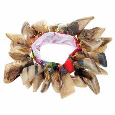 Terre Bracelet Shaker Lama Toenails – United States