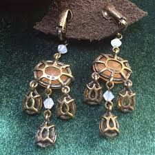 VTG Avon Chandelier Clip-On Earrings Tans Peach Bronze Tone Mounting Beautiful | eBay