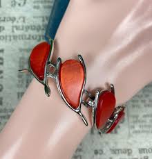 N0840 Vintage Red Lucite Panel Bracelet / Size 7.25 Inch - Etsy