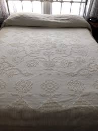 50s 60s Bates Ivory Cotton Hobnail Bedspread With Fringe ...