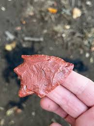 Need help with ID! Bought at a show, not sure what state it's from : r/Arrowheads