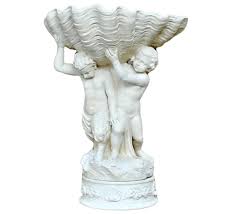 Ambleville Giant clam shell vessel