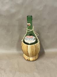 Vintage Italian Wine Bottle With Raffia Covering/vintage ...