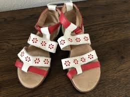New UGG Kids Girls Strap Sandals Size 10 Children's | eBay