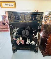 Vintage Chinese Black Lacquer Chinoiserie Cabinet With ...
