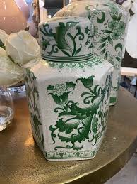 RIVIERA FIORE JAR 10 INCH – Poyntons Nursery